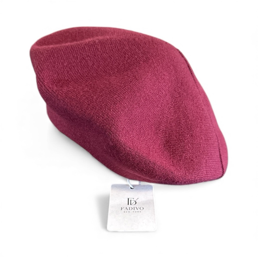Fadivo New York Women's Burgundy Knit Beret New with tags
